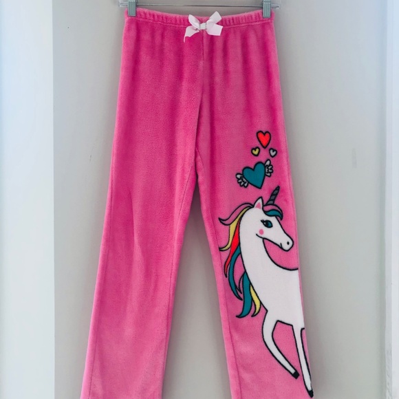 Fluffy unicorn pjs. - Picture 3 of 4